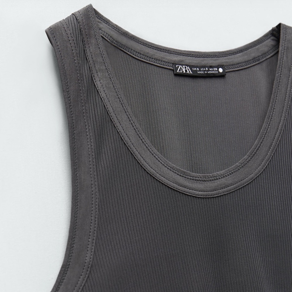 𝗡𝗪𝗧 𝗭𝗮𝗿𝗮 • Crop Top - Picture 4 of 7